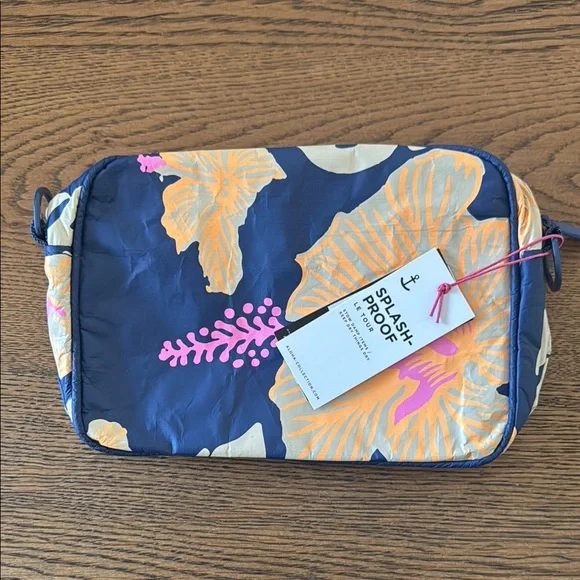 Aloha Navy Floral Splash-Proof Bag - Picture 5 of 10